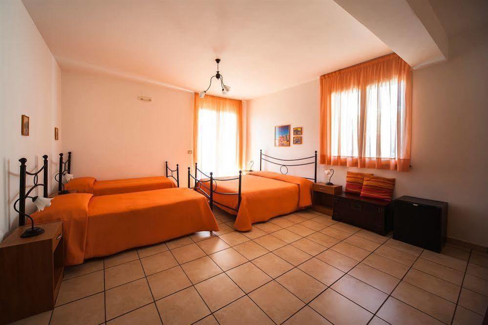 Fragolina B&B Furci Siculo Exterior foto